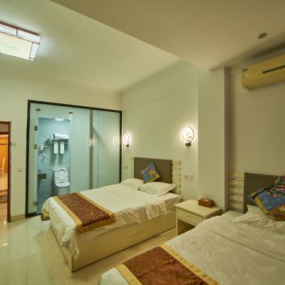 家·轻奢套房 （两室一厅两卫）