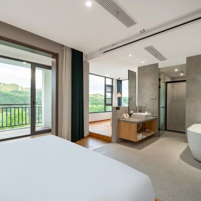 云溪·山景浴缸大床房