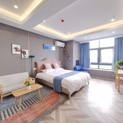 尊宠高清投影大床房