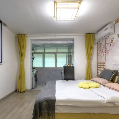 明亮一室大床房