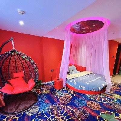 爱多多主题大床房