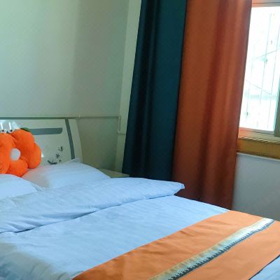 大床房(公共卫浴)