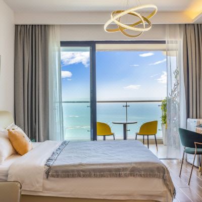 且听风吟＆大床房公寓  | 一线赏风景阳台