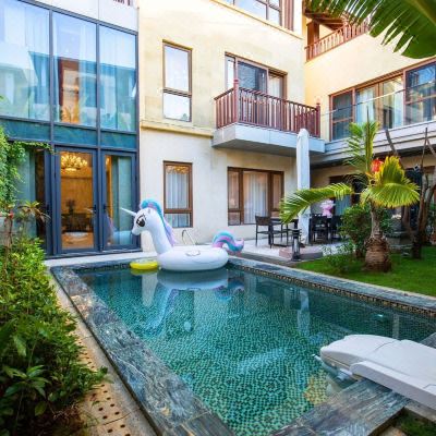 泳池花苑-七居独立别墅  | KTV+棋牌娱乐+BBQ烧烤+私厨烹饪