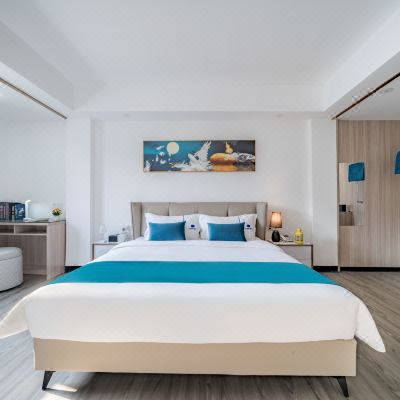 至尊豪华大床房（超大空间/温馨私享）