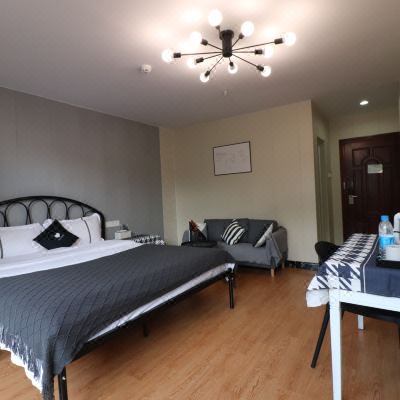 墨白轻奢|大床房