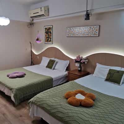 轻奢投影双床房