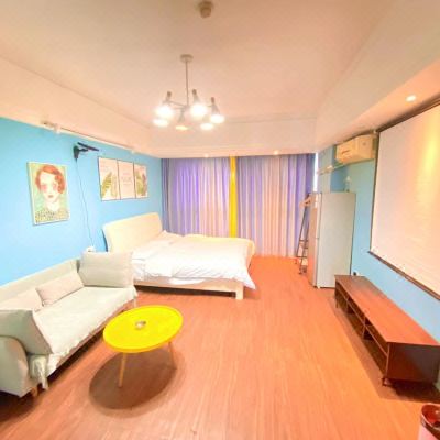 玖拾光投影大床房（腾讯vip）