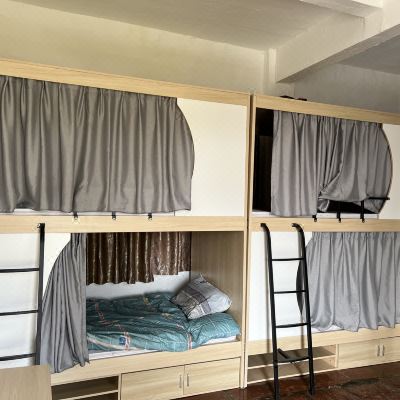 舒适十人床位房