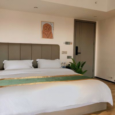 精装一室大床房A