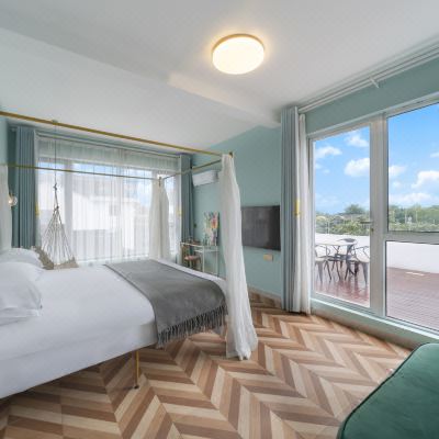 梵高丨豪华大床房