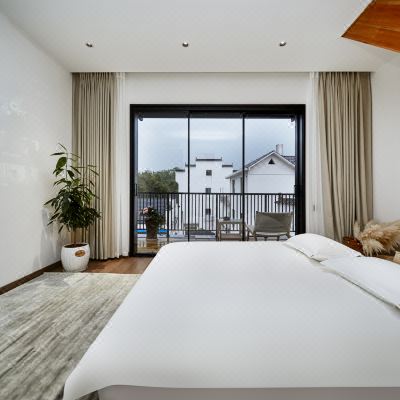 思故人·LOFT双床套房｜私享超大双露台+私人影院+网红私汤+无敌茶景+超美河景