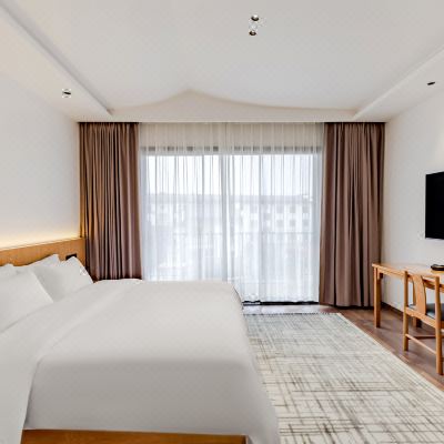 望云·大床房｜私享露台+懒人沙发+水墨徽景