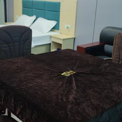 豪华大床麻将房