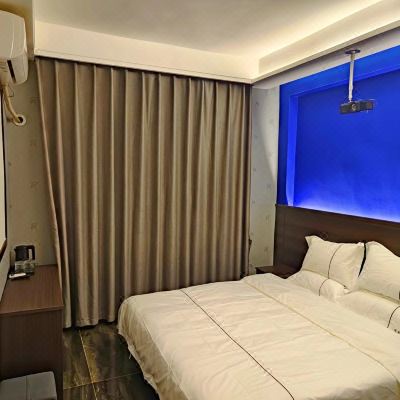 精品观影大床房