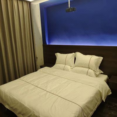 豪华观影大床房