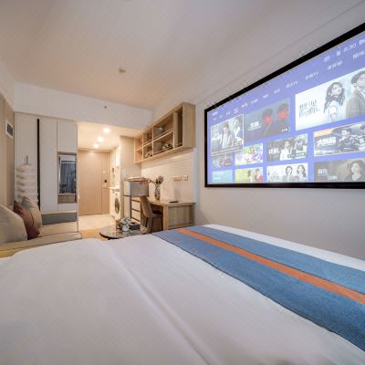 尊享投影大床房(冰箱+洗衣机)