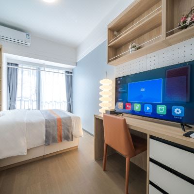 时尚大床房(冰箱+洗衣机)