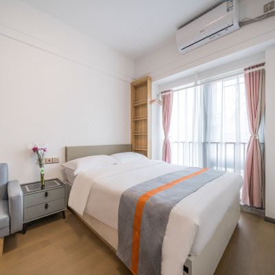 精品简约大床房（洗衣机+冰箱）