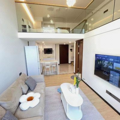 向日葵Loft高空城景大床房+干湿分离+冰箱+洗衣机