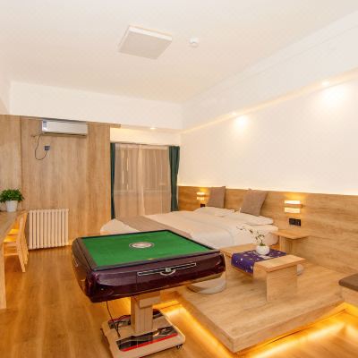 休闲棋牌大床房