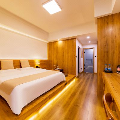 精品商旅大床房