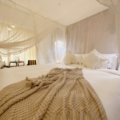 七里香·盲盒影音大床房（投影仪+mini冰箱）