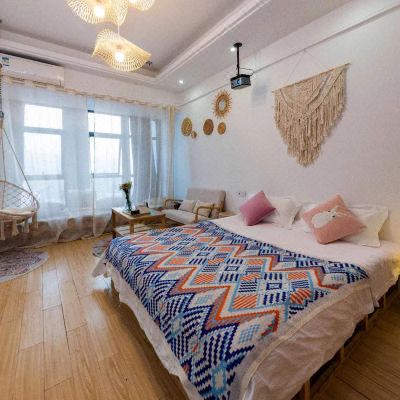 波西米亚-坚果高清巨幕投影房+可做饭