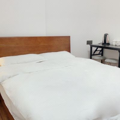 山景一室大床房