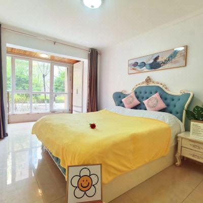 180度花园阳光大床房6-0104