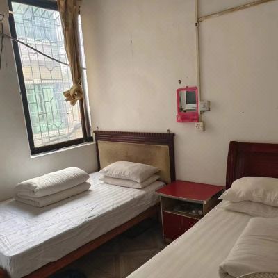 标准双人间（带空调）