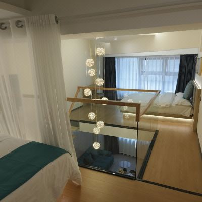 Loft蓝影智能语音影院双床房（百寸幕布可做饭）