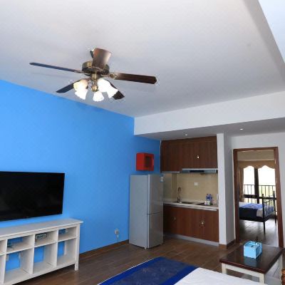 欢聚ins180°一线日出海景一房一厅三床亲子房-看日出（凹型阳台）