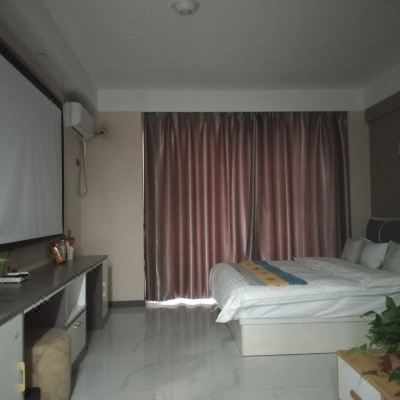 爱琴海电影大床房