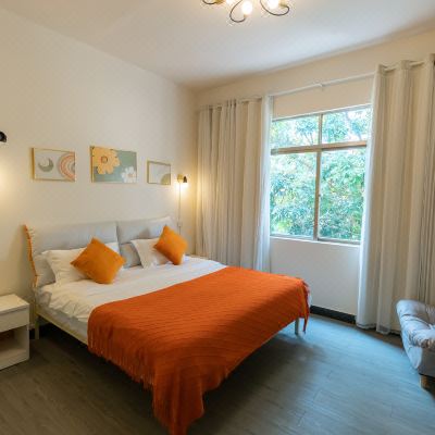 精致1.8米大床房