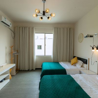 园景阳台双床间