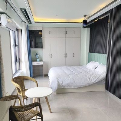 智能多功能影院大床房