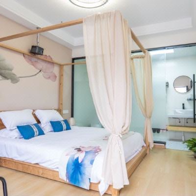 秋意浓雅致大床房