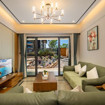 舒适棋牌两居叠院套房（花园+冰箱+洗衣机+厨房+休闲桌椅）