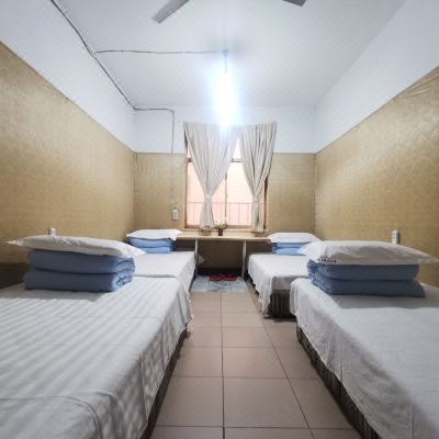 普通四人间(公共卫浴)