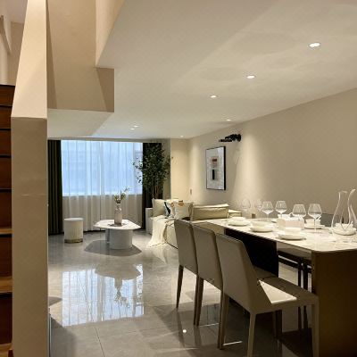 旅宿.秋雅豪华影音大床房