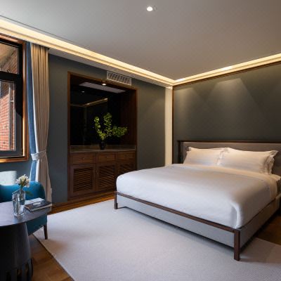 秋山.温泉大床房