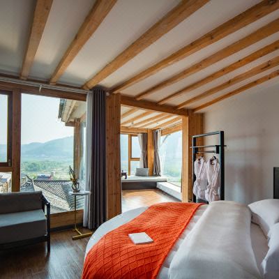 柚夏·浪漫圆床房