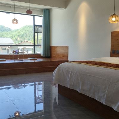 豪华商务大床房