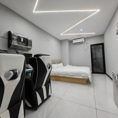 大吉大利组队双人间[全场I7-12代+144hz电竞屏+RTX3060Ti 32G显卡]+酒店提供自助洗衣房