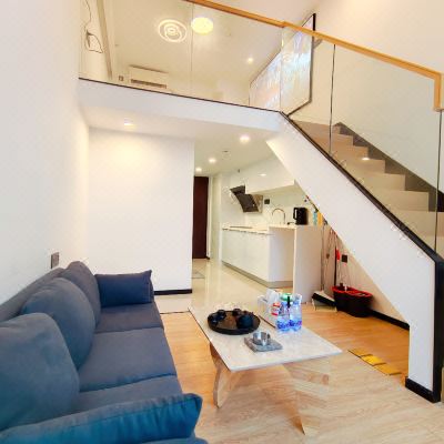 现代北欧丨投影巨幕LOFT影视大床房