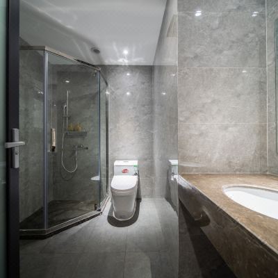 240hz电竞大床房[英雄联盟钻石特权+3060显卡+网吧加速器]