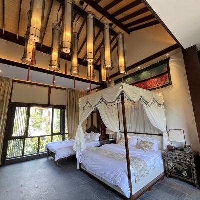 别墅湖景轻奢亲子套房（观景露台+地暖）