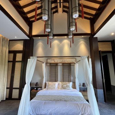 别墅湖景温馨亲子套房（地暖+露台）