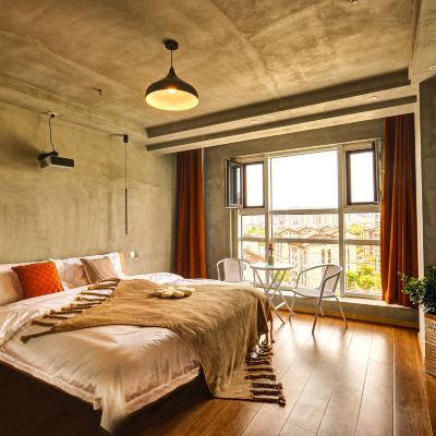 其清洛洛智能设备投影房